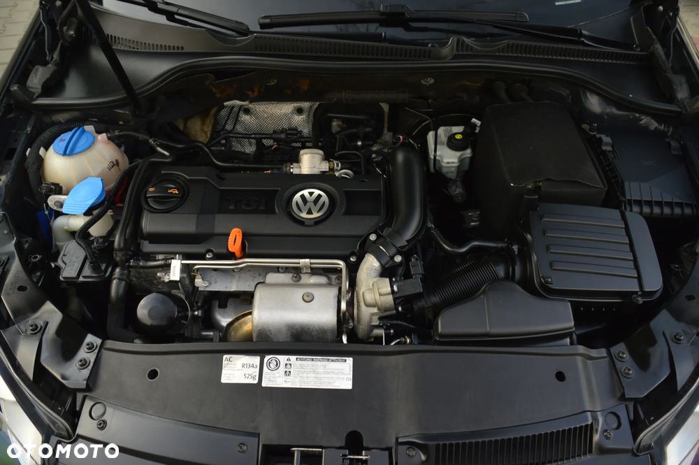 Volkswagen Golf 1.4 TSI BlueMotion Technology Cup - 23