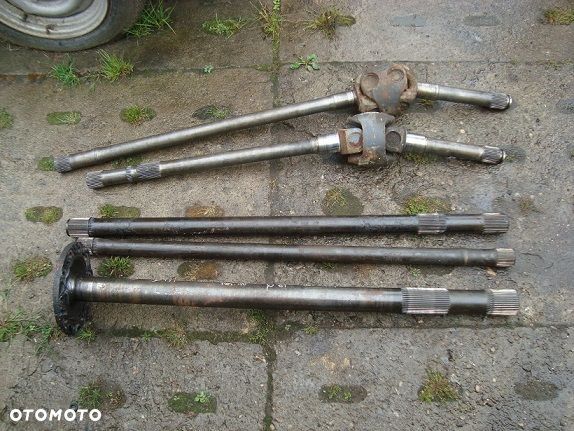 PÓŁOŚ MERCEDES ATEGO 715 815 1217 1223 1323 128 1523 1528 1823 1828 PÓŁOŚKI PRZÓD NAPĘD TYŁ NAPĘD