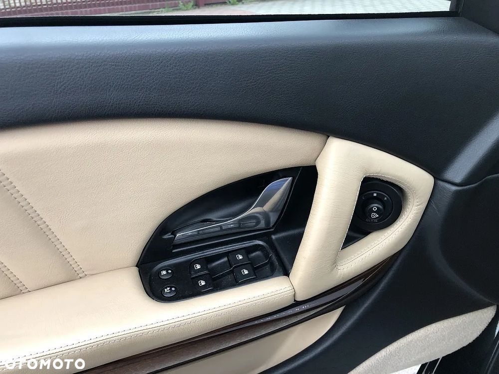 Maserati Quattroporte - 21