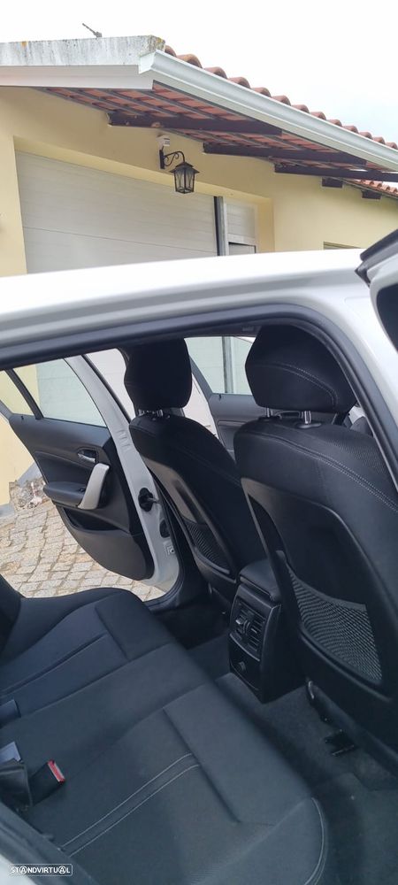 BMW 118 d Aut. Sport Line - 11