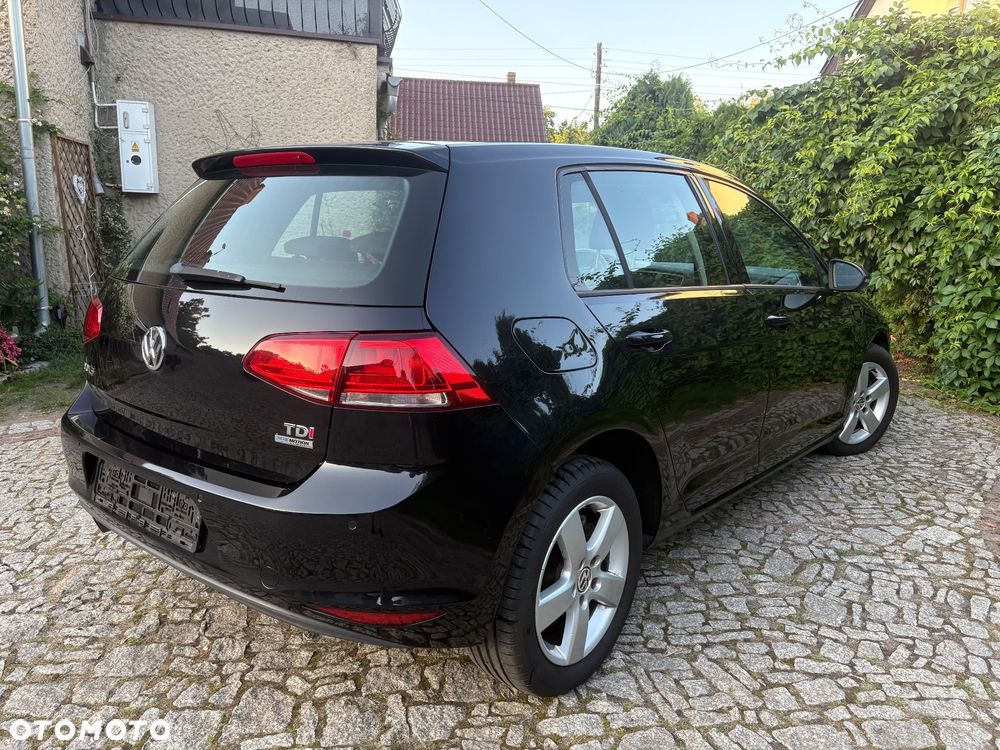 Volkswagen Golf 1.6 TDI DPF Comfortline - 3