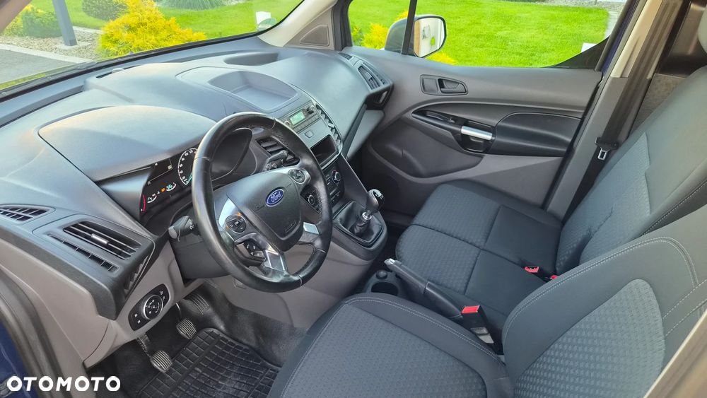 Ford Transit Connect - 9