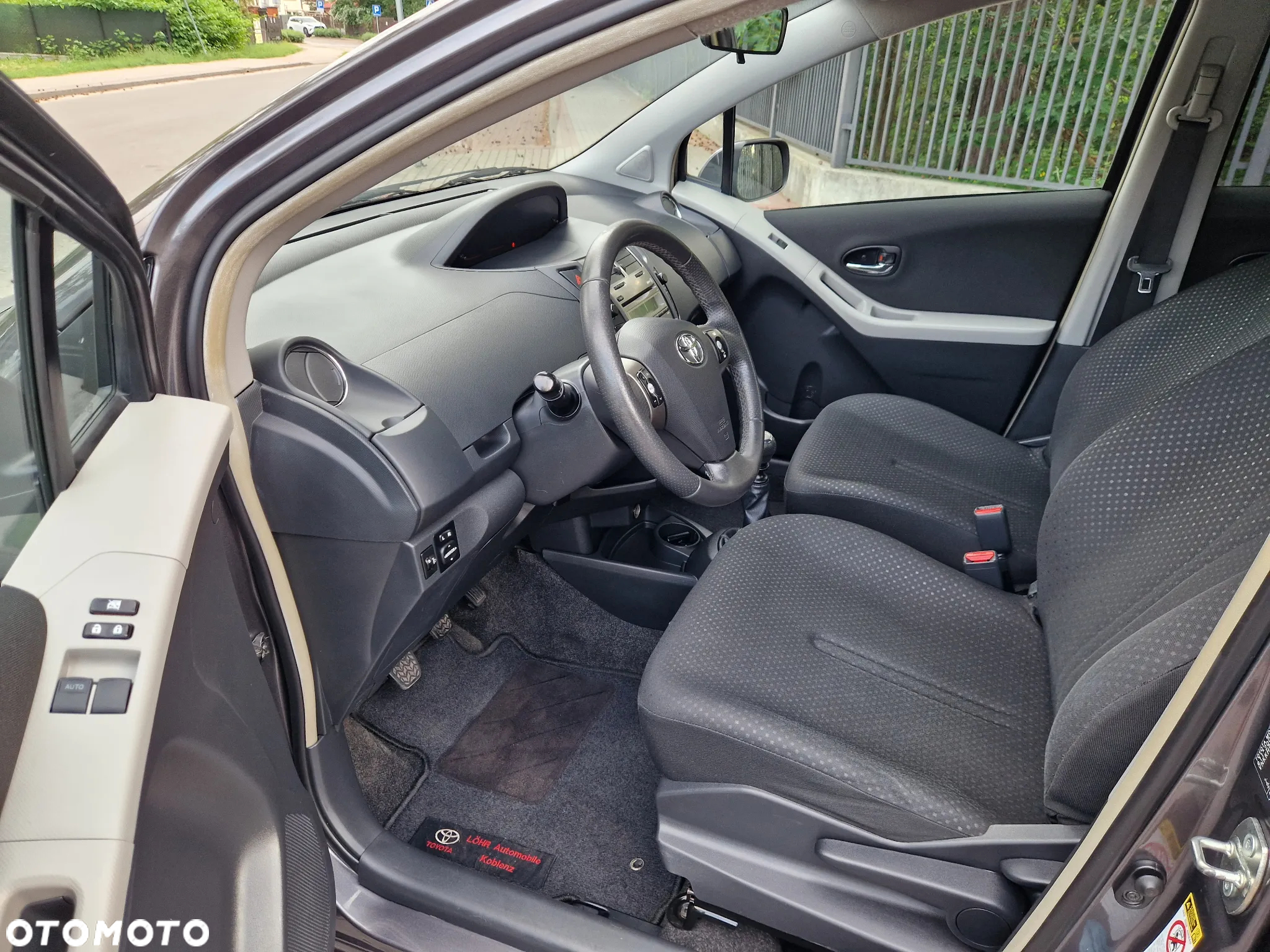 Toyota Yaris 1.33 Sol - 18