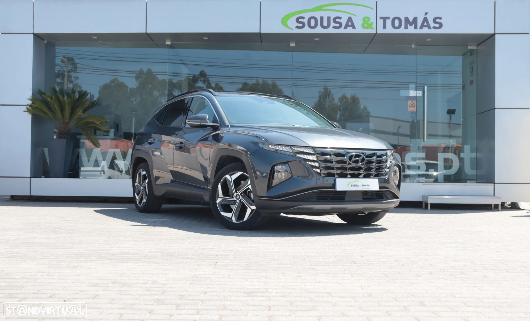 Hyundai Tucson - 1