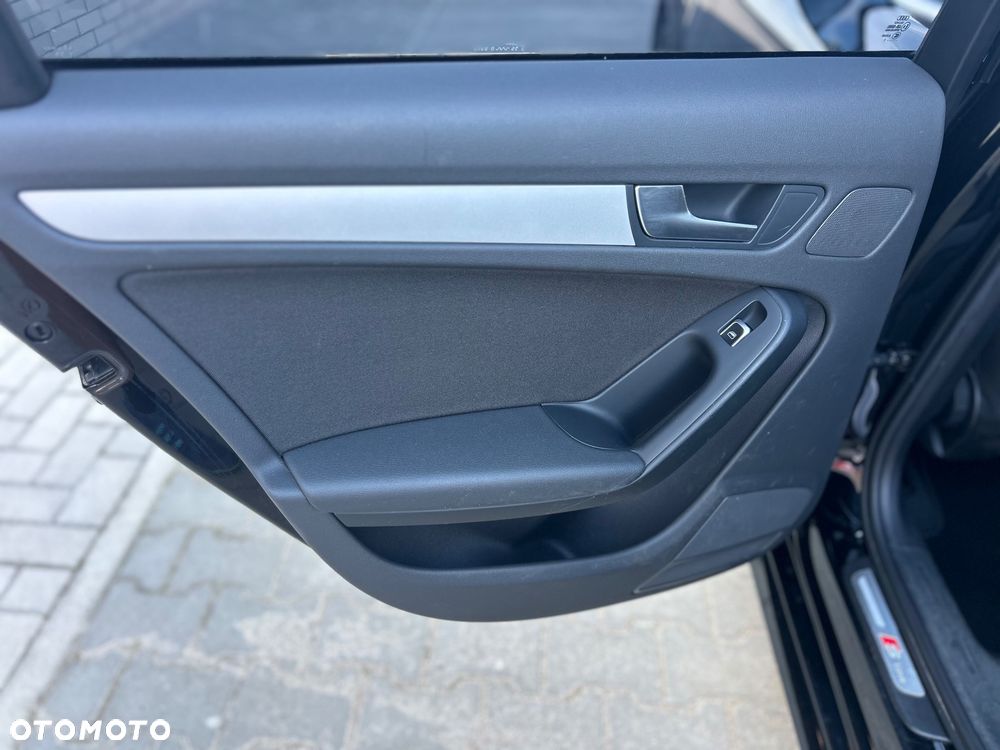 Audi A4 Avant 2.0 TDI DPF S line Sportpaket - 18