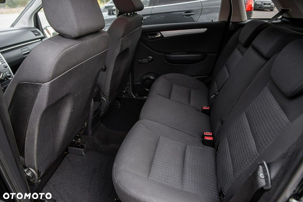 Mercedes-Benz Klasa B 150 Special Edition - 7