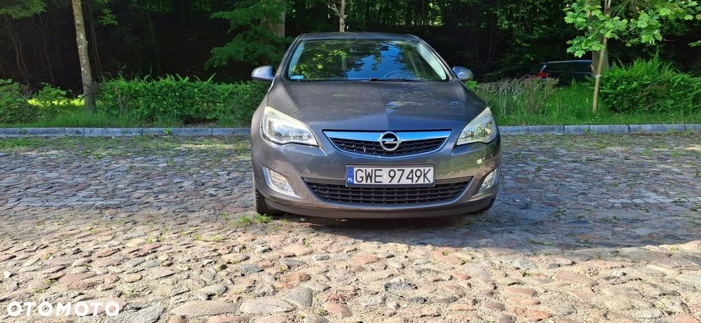 Opel Astra 1.4 T Cosmo S&S - 8