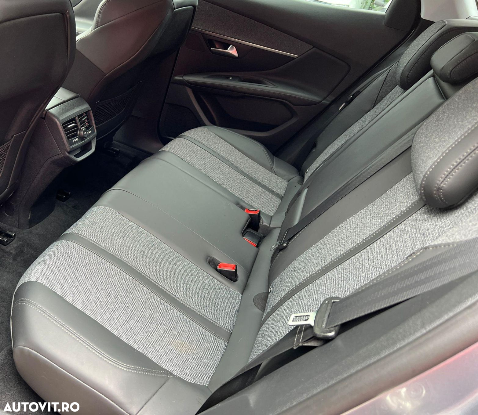 Peugeot 3008 - 23