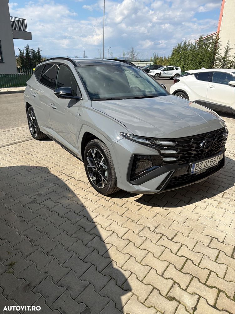 Hyundai Tucson - 2