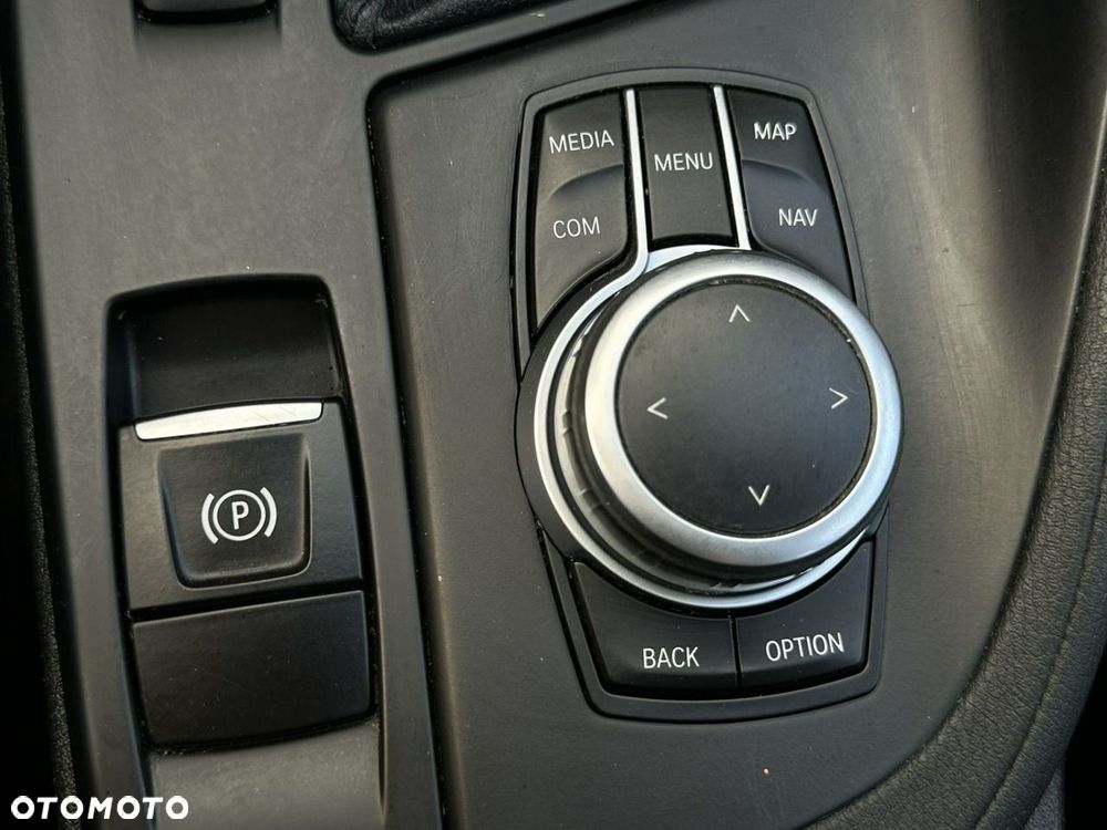 BMW X1 xDrive25e Advantage - 23