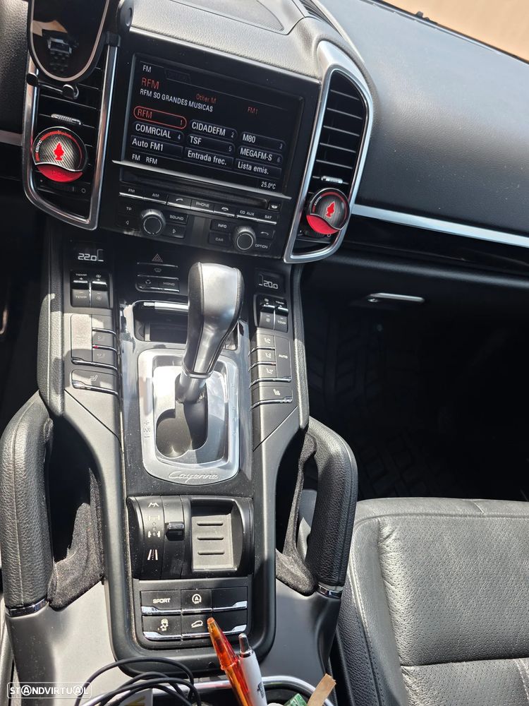 Porsche Cayenne Tiptronic S - 9