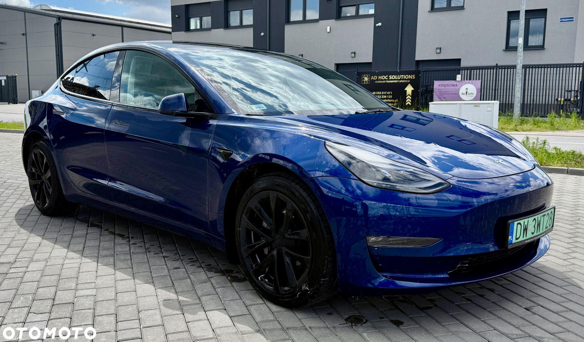 Tesla Model 3 Long Range AWD - 1