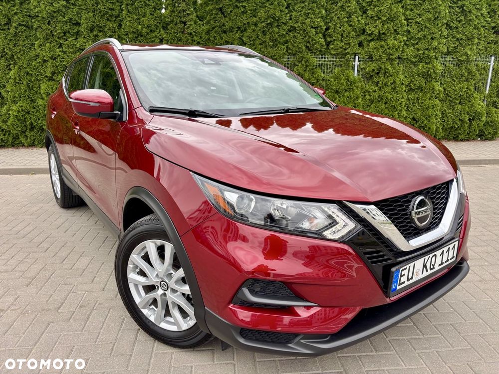 Nissan Qashqai - 1