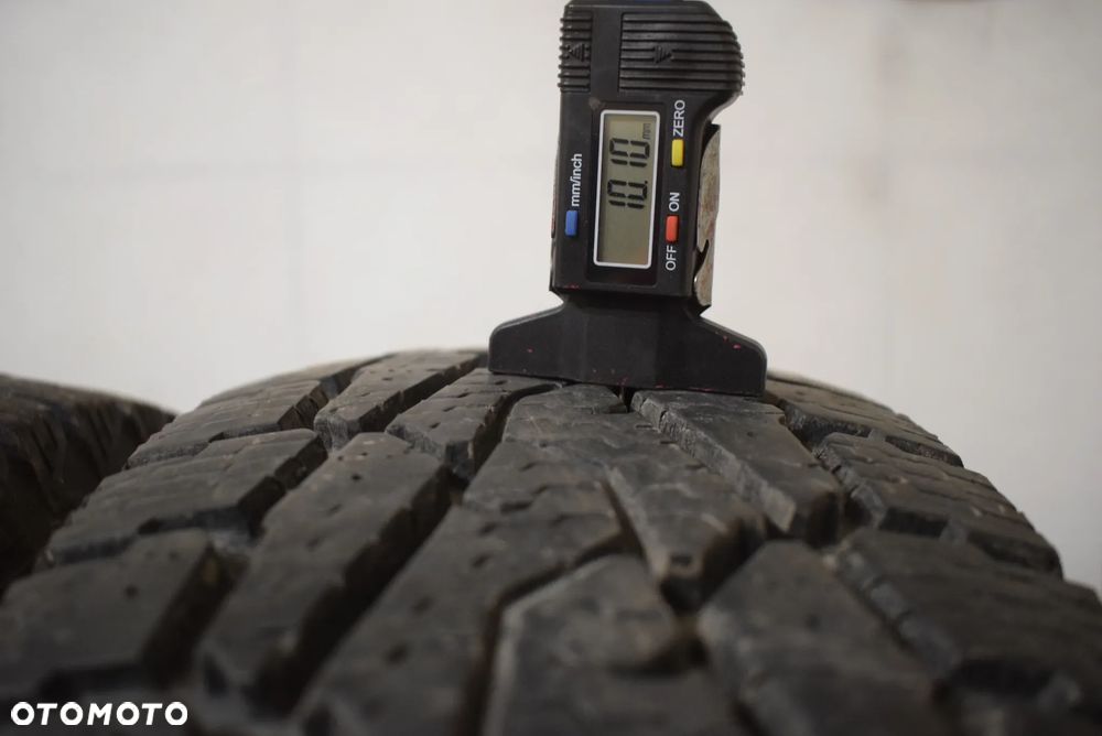 R16 235/85 Nokian Hakkapelitta - 6