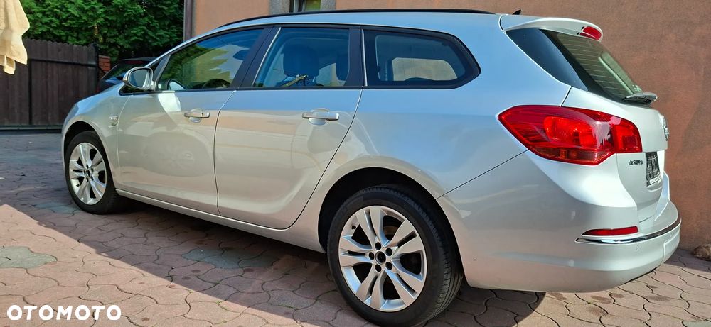 Opel Astra 1.4 Turbo ENERGY - 4