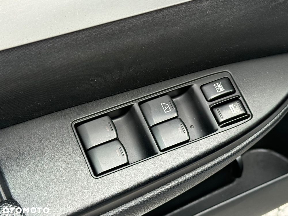 Subaru Legacy 2.5i Lineartronic Comfort - 26