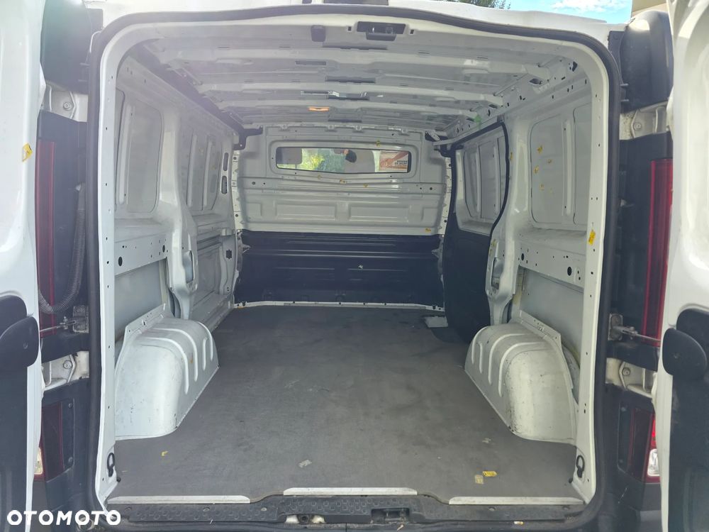 Opel Vivaro - 5