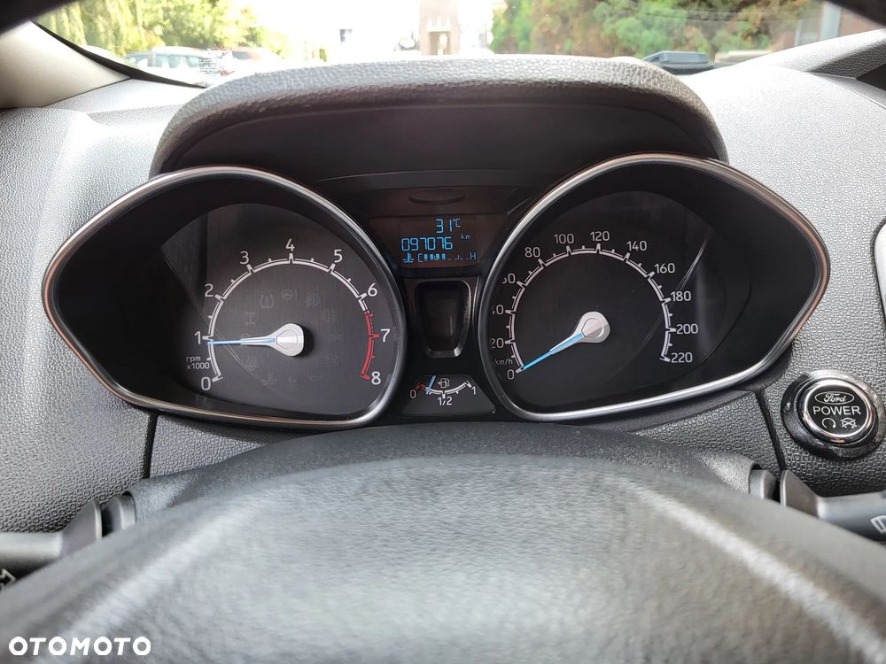 Ford EcoSport - 29