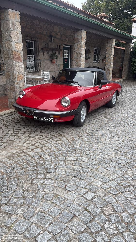 Alfa Romeo Spider 1.6 - 4