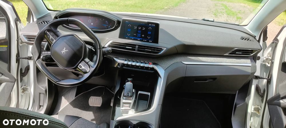 Peugeot 5008 BlueHDi 130 EAT8 Allure - 28
