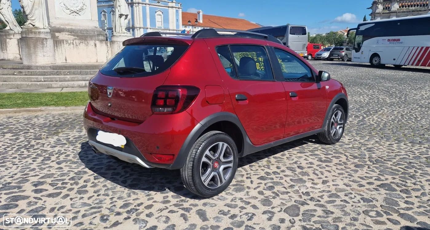 Dacia Sandero - 1