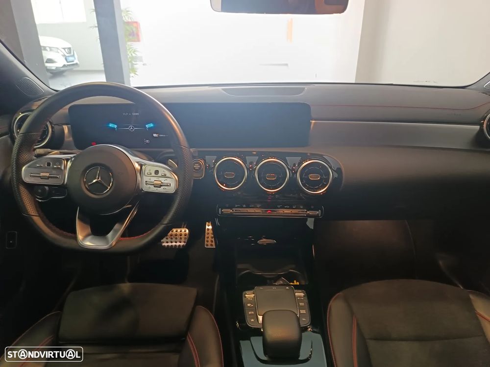 Mercedes-Benz CLA 250 e 8G-DCT AMG Line - 16