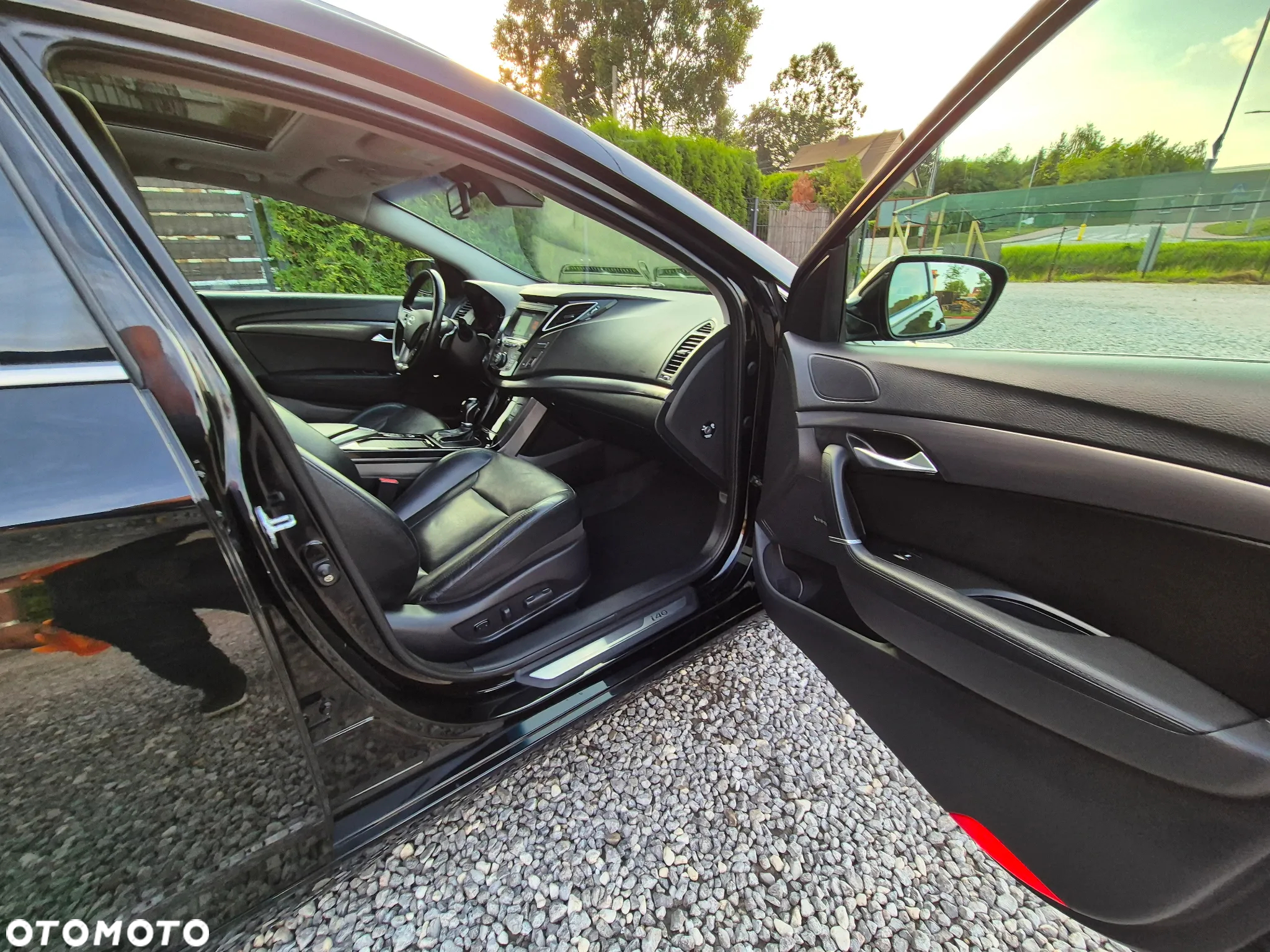Hyundai i40 Kombi 2.0 Automatik Premium - 39