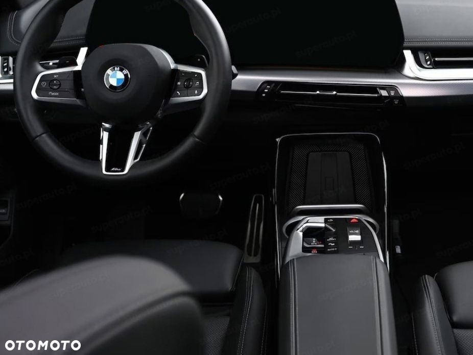 BMW X1 sDrive18i M Sport - 12