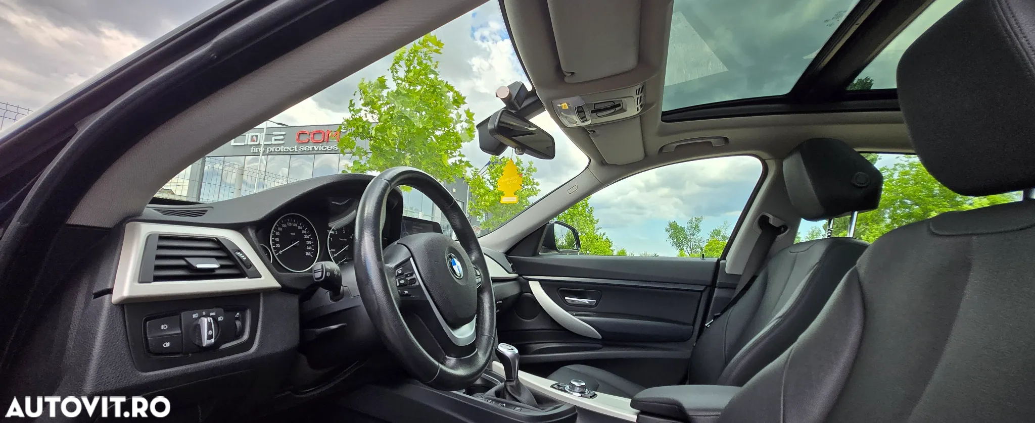 BMW Seria 3 318d - 10