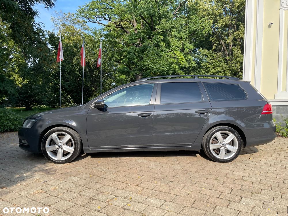 Volkswagen Passat 2.0 TDI BlueMotion Technology Comfortline - 11
