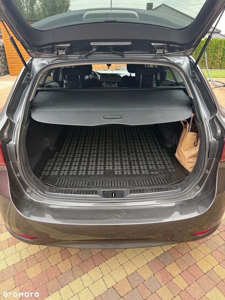 Toyota Avensis 1.8 Prestige - 8