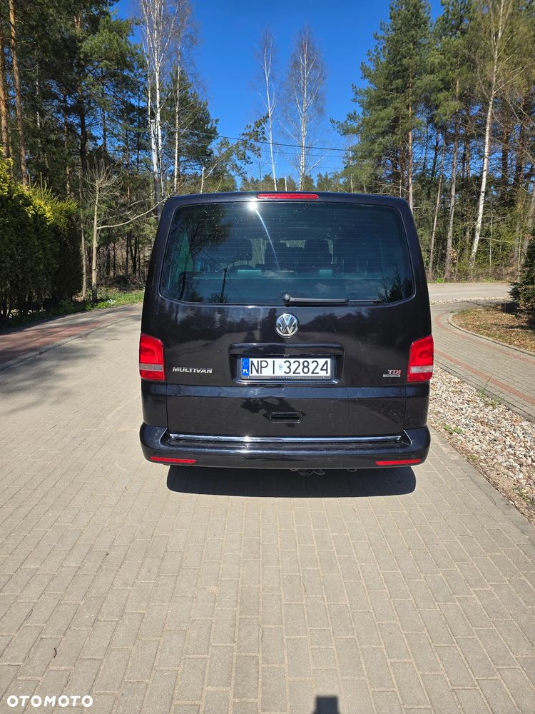 Volkswagen Multivan - 5