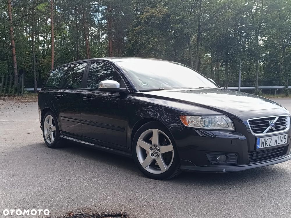 Volvo V50 D5 R-Design Kinetic - 1