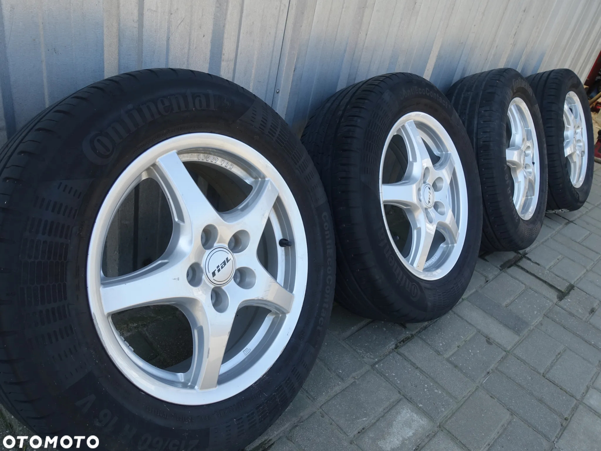 Koła Ford Mondeo Focus C-Max 215/60 R16 - 3
