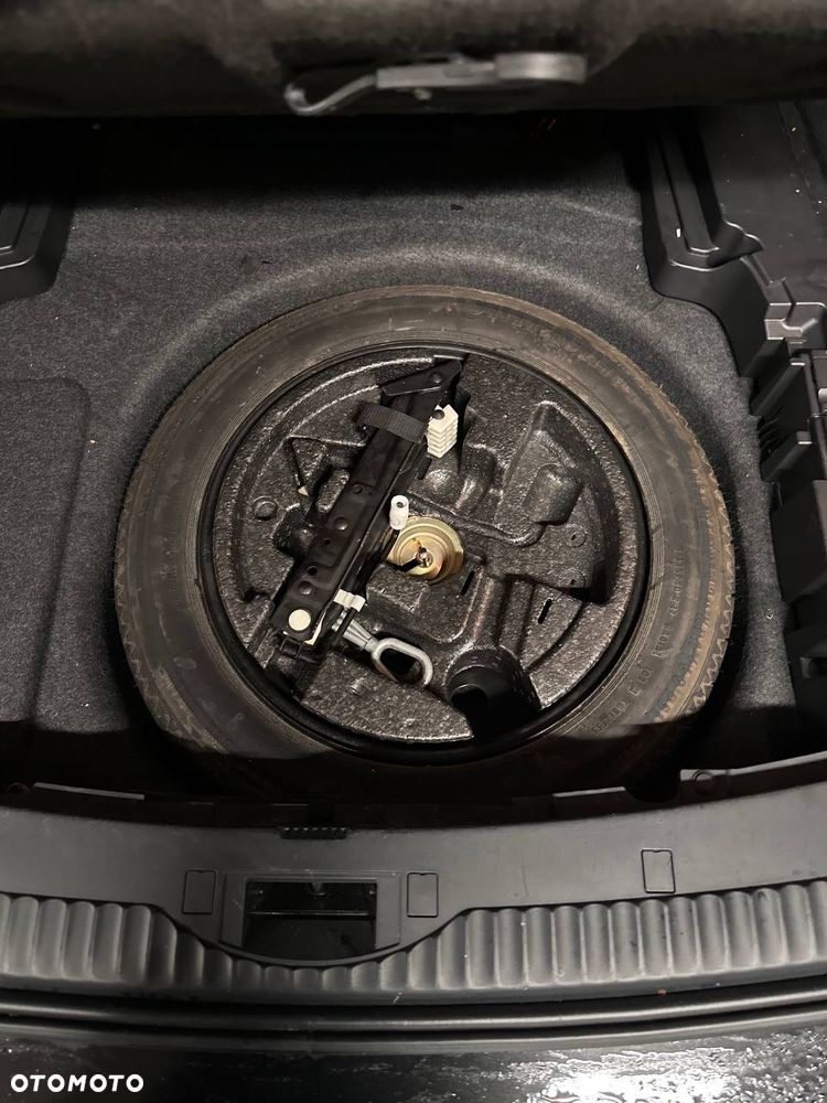 BMW Seria 5 - 38