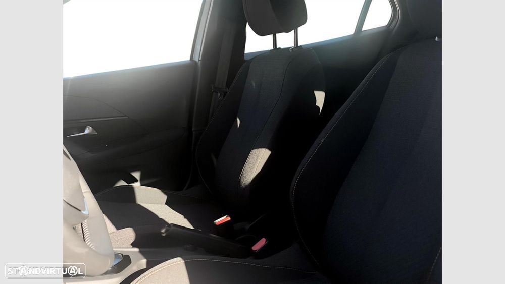 Peugeot 2008 1.2 Hybrid Style e-DCS6 - 13