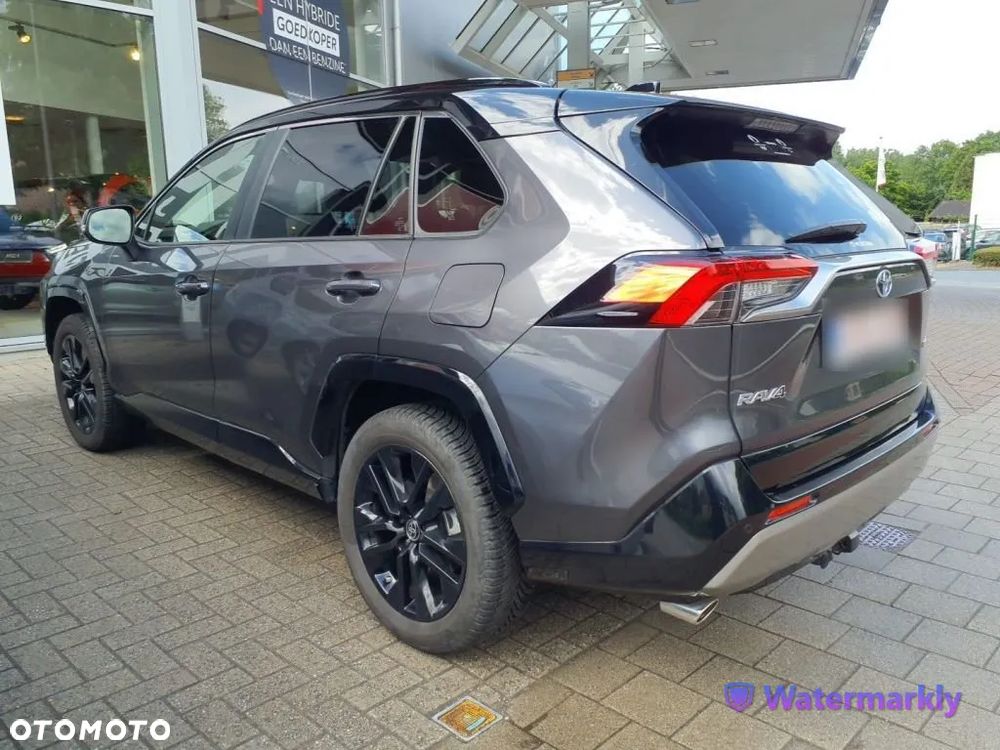 Toyota RAV4 - 3
