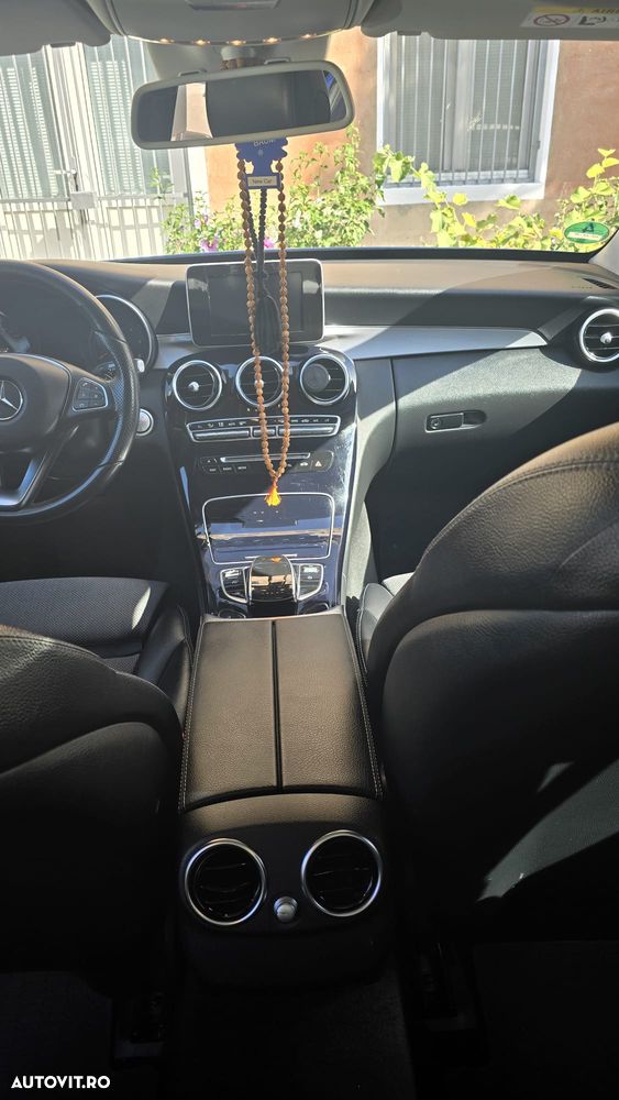 Mercedes-Benz C 220 (BlueTEC) d 7G-TRONIC Avantgarde - 25