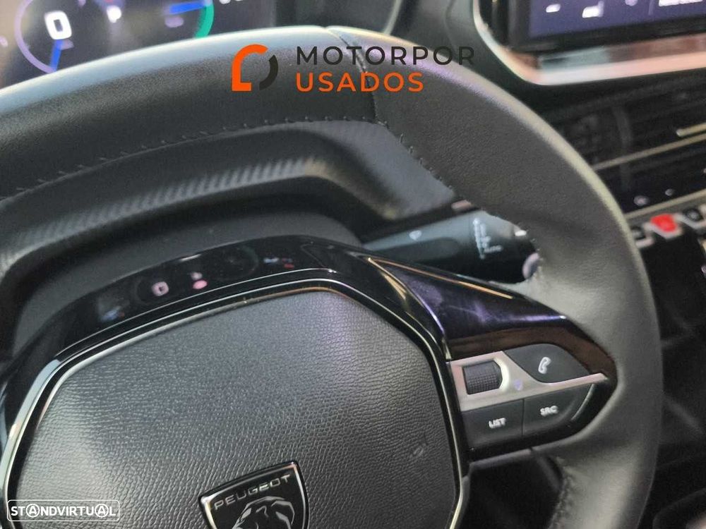 Peugeot 2008 1.2 Hybrid Allure e-DCS6 - 19