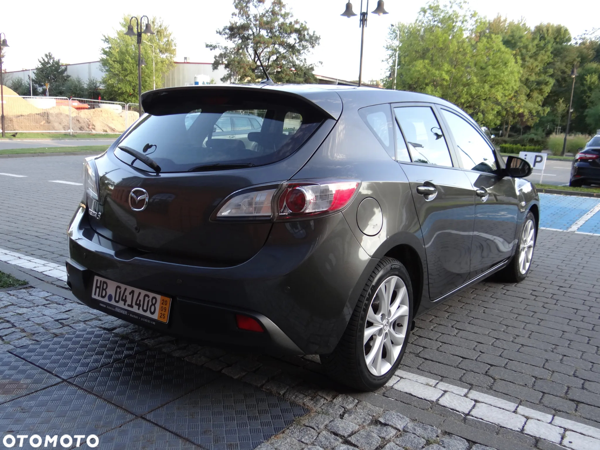 Mazda 3 1.6 Exclusive - 9