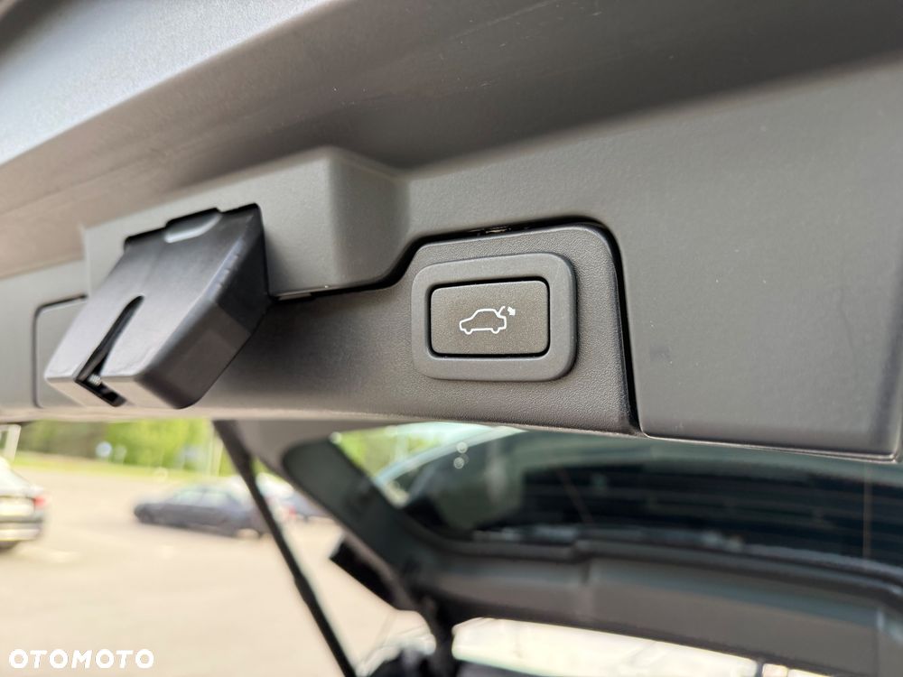 Land Rover Range Rover Evoque - 20