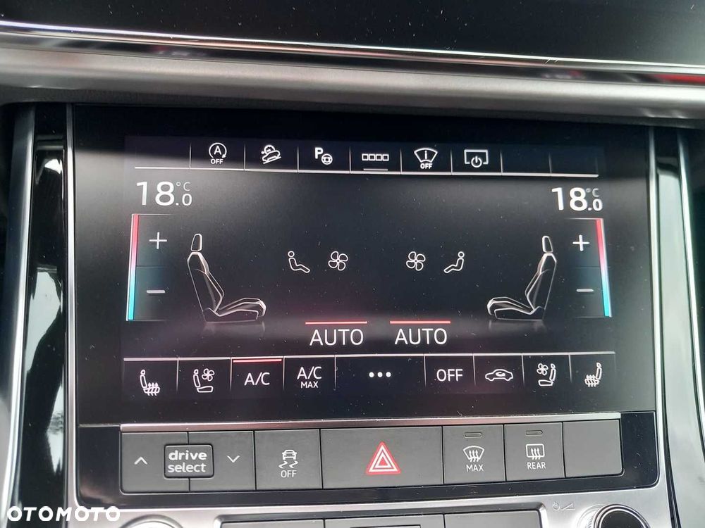 Audi Q8 - 24