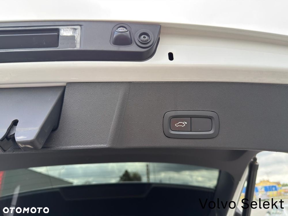 Volvo XC 40 - 33