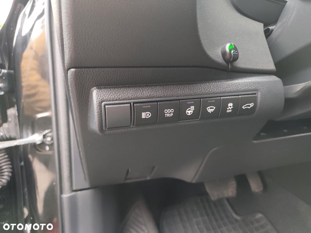 Toyota Corolla 1.8 Hybrid Executive - 25