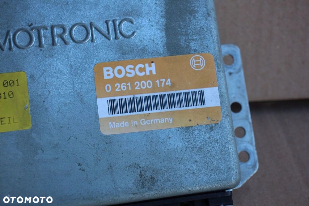 Komputer sterownik silnika BMW e30 m40 1.6 BOSCH 0261200174 1734179 - 1