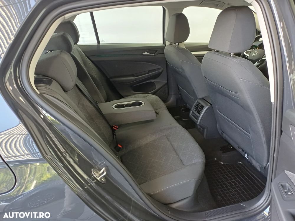 VOLKSWAGEN Golf 2023 — imagine 29