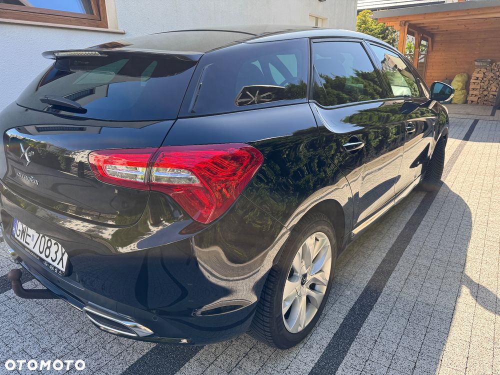 Citroën DS5 2.0 HDi Hybrid4 SoChic MCP - 3