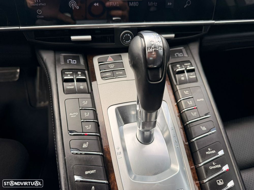 Porsche Panamera S E-Hybrid - 10