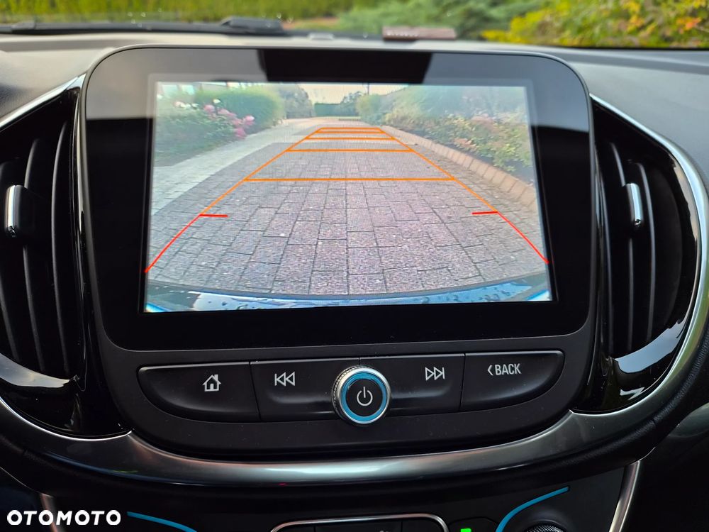 Chevrolet Volt - 26