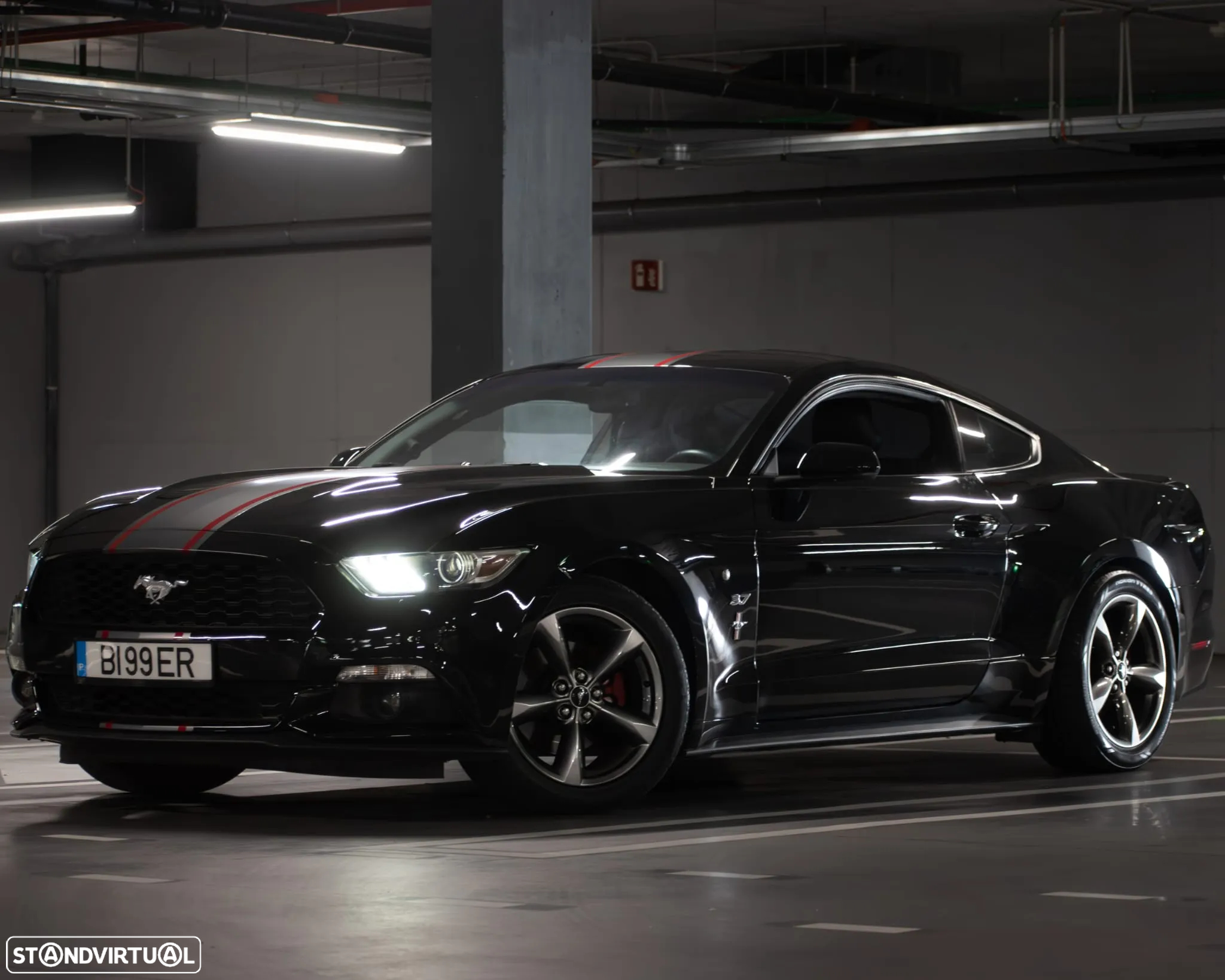 Ford Mustang - 2